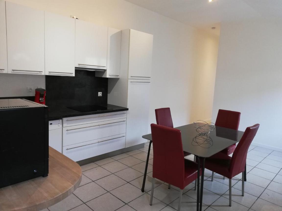 Logement Entier Au Calme Villers-Outreaux Exterior foto